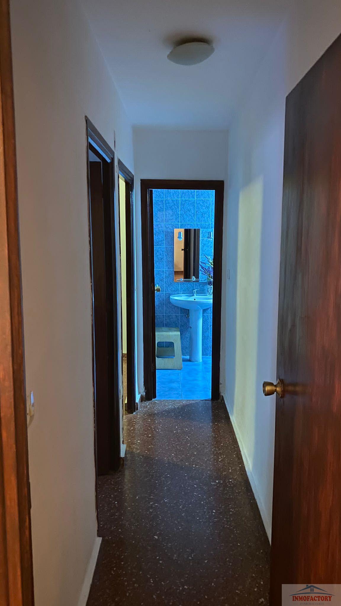 For rent of flat in Sevilla