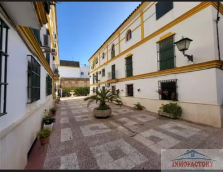 For rent of flat in Sevilla