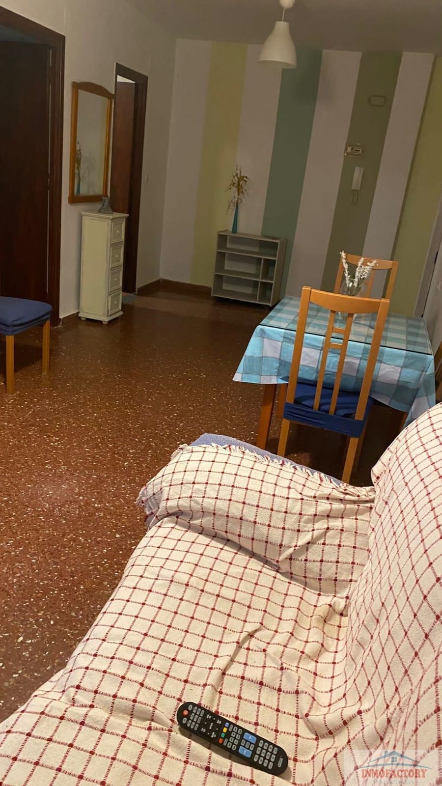 For rent of flat in Sevilla