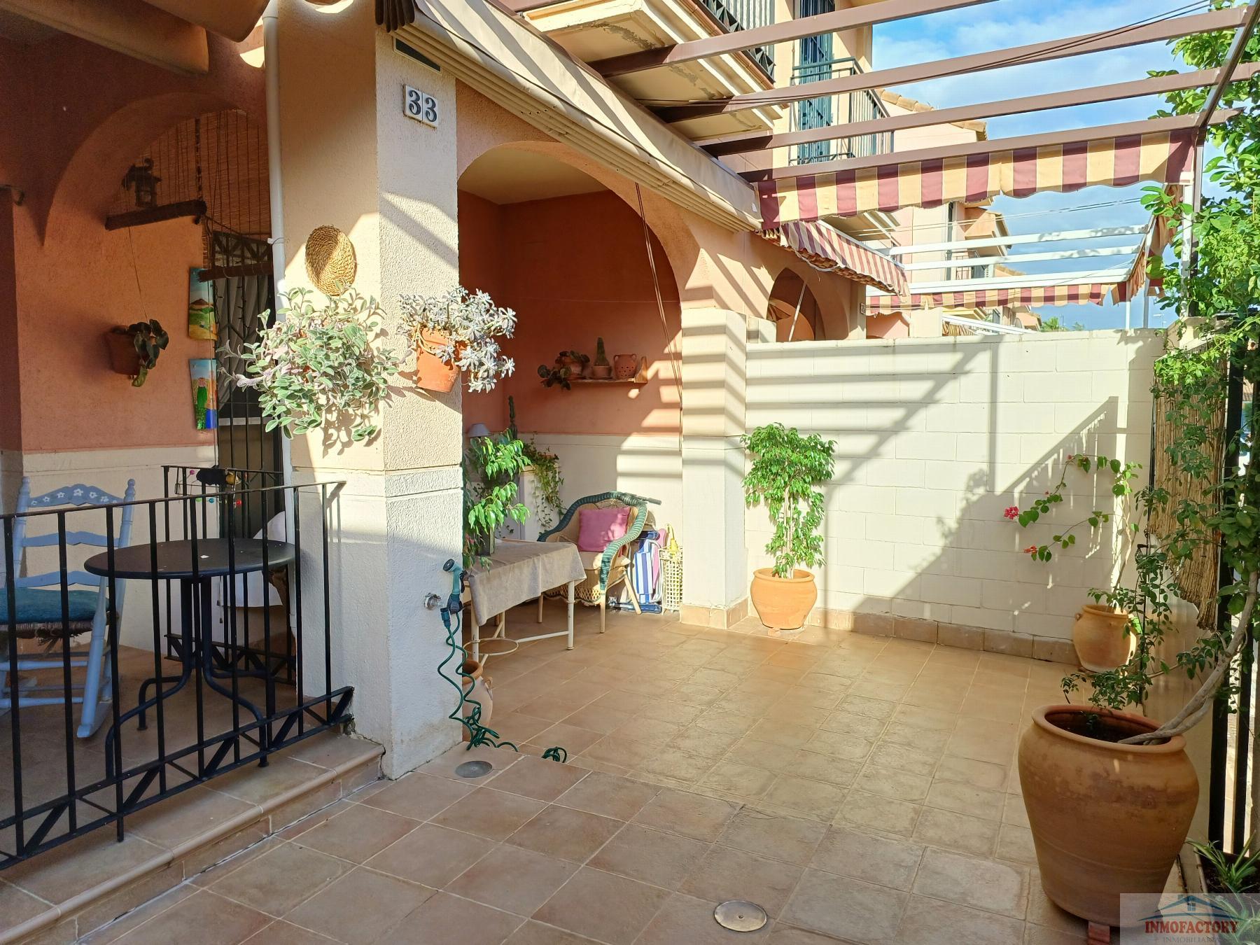 For sale of house in Mairena del Aljarafe