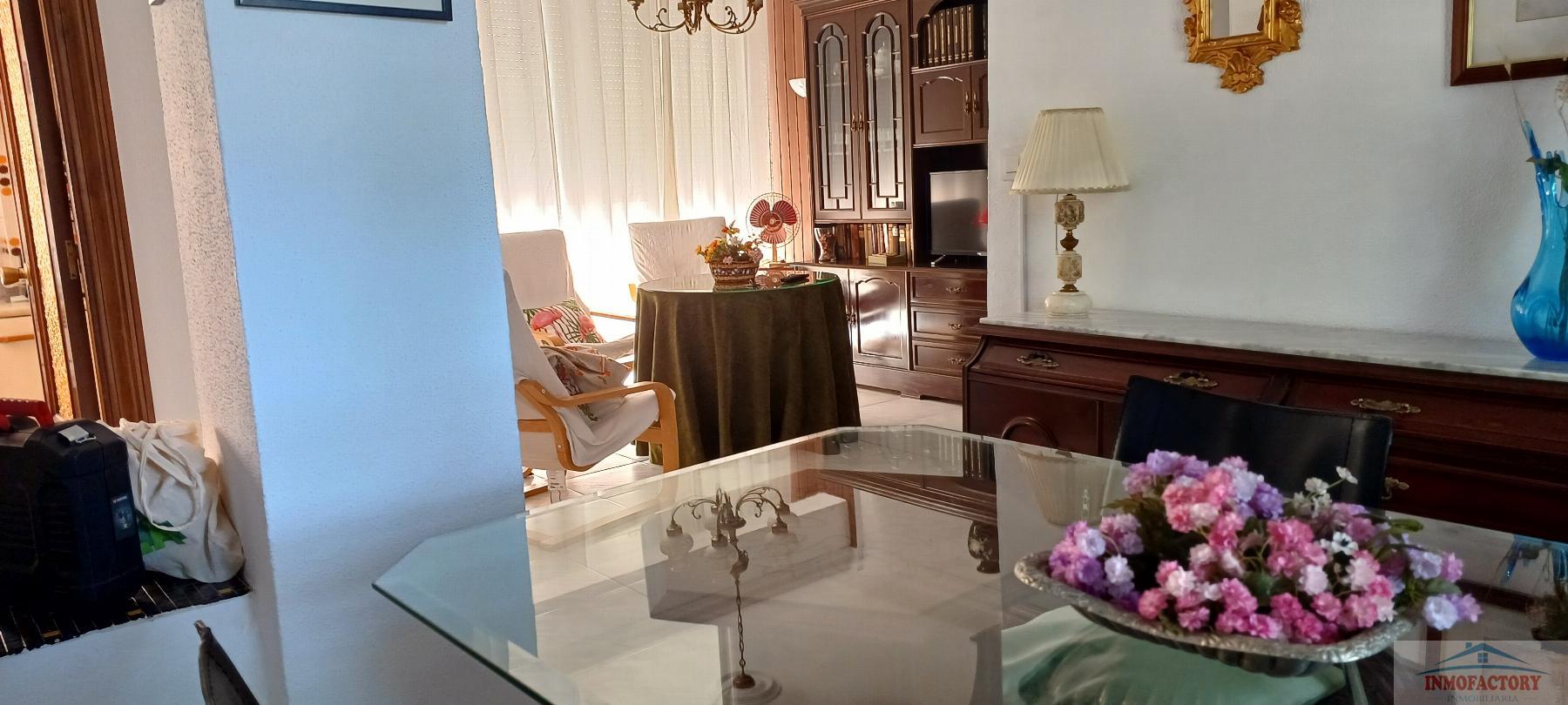 For rent of flat in Sevilla
