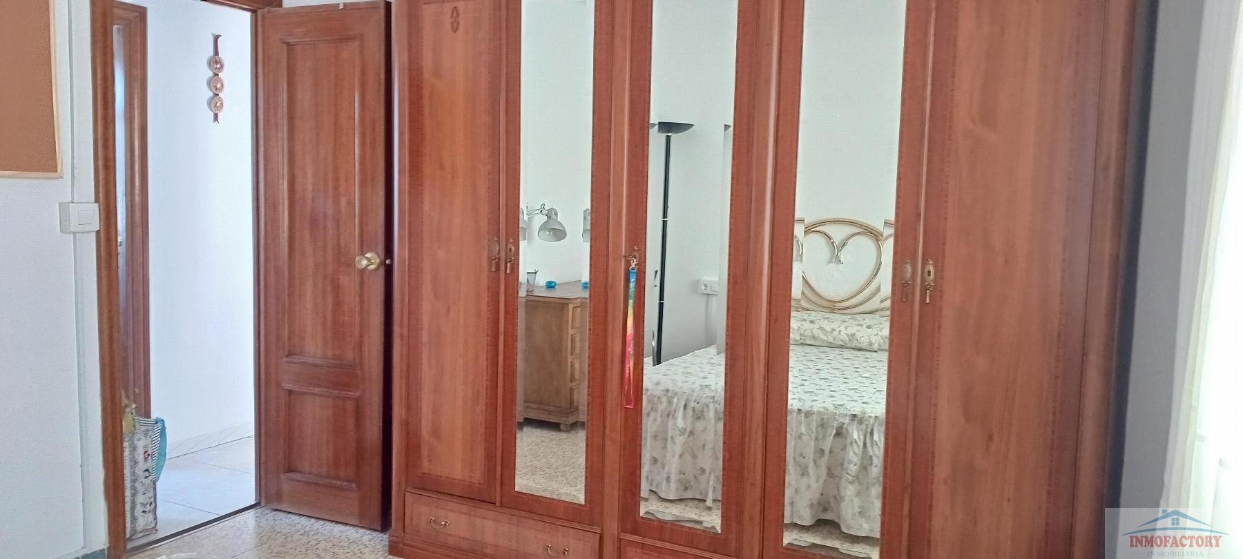 For rent of flat in Sevilla