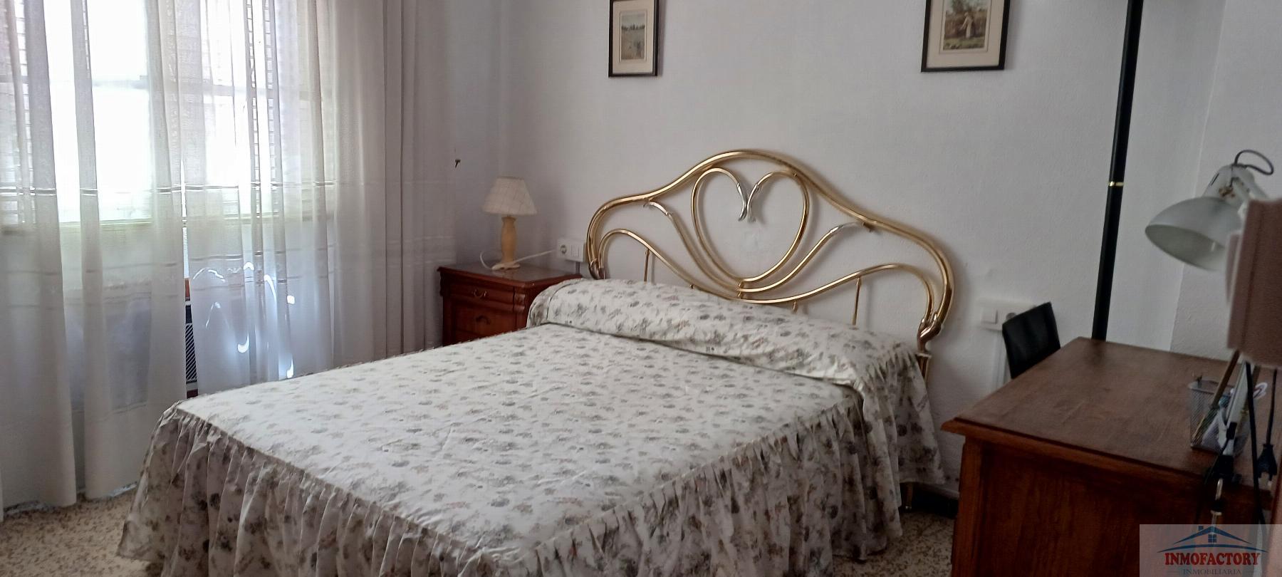 For rent of flat in Sevilla