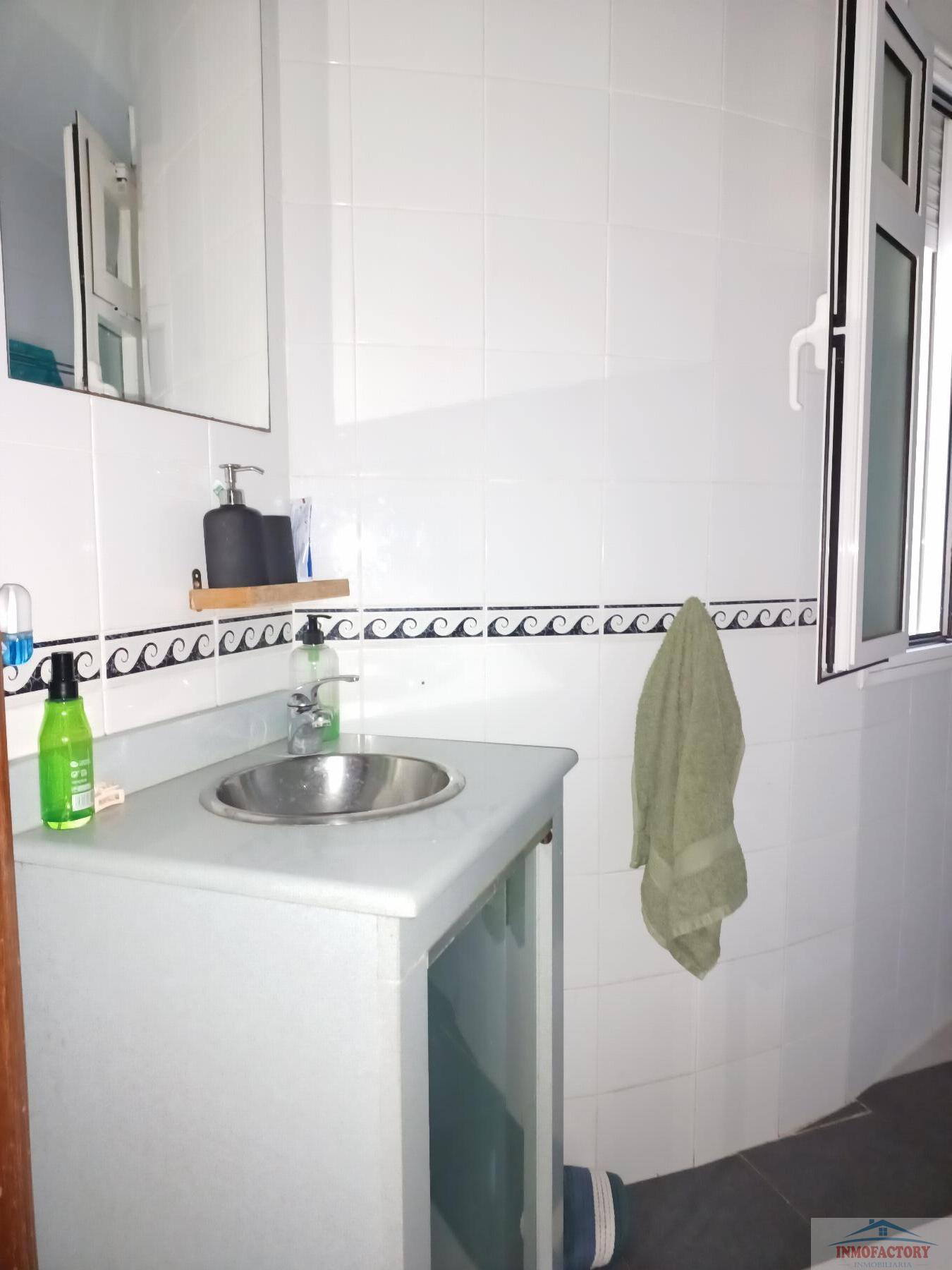 For sale of flat in Sevilla
