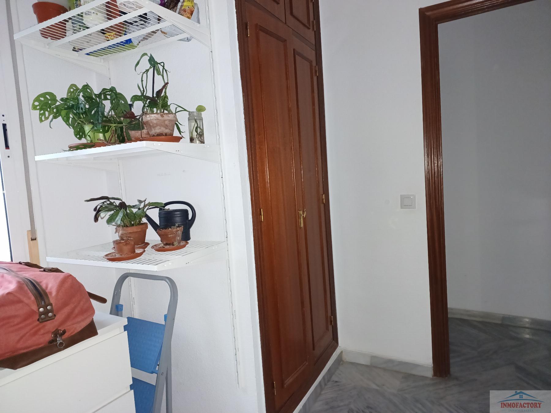 For sale of flat in Sevilla