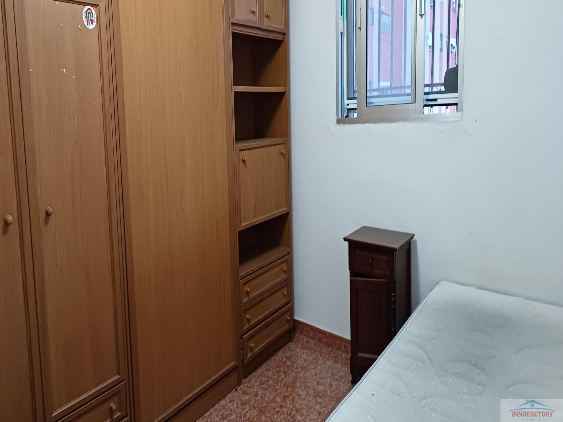 For sale of flat in Sevilla