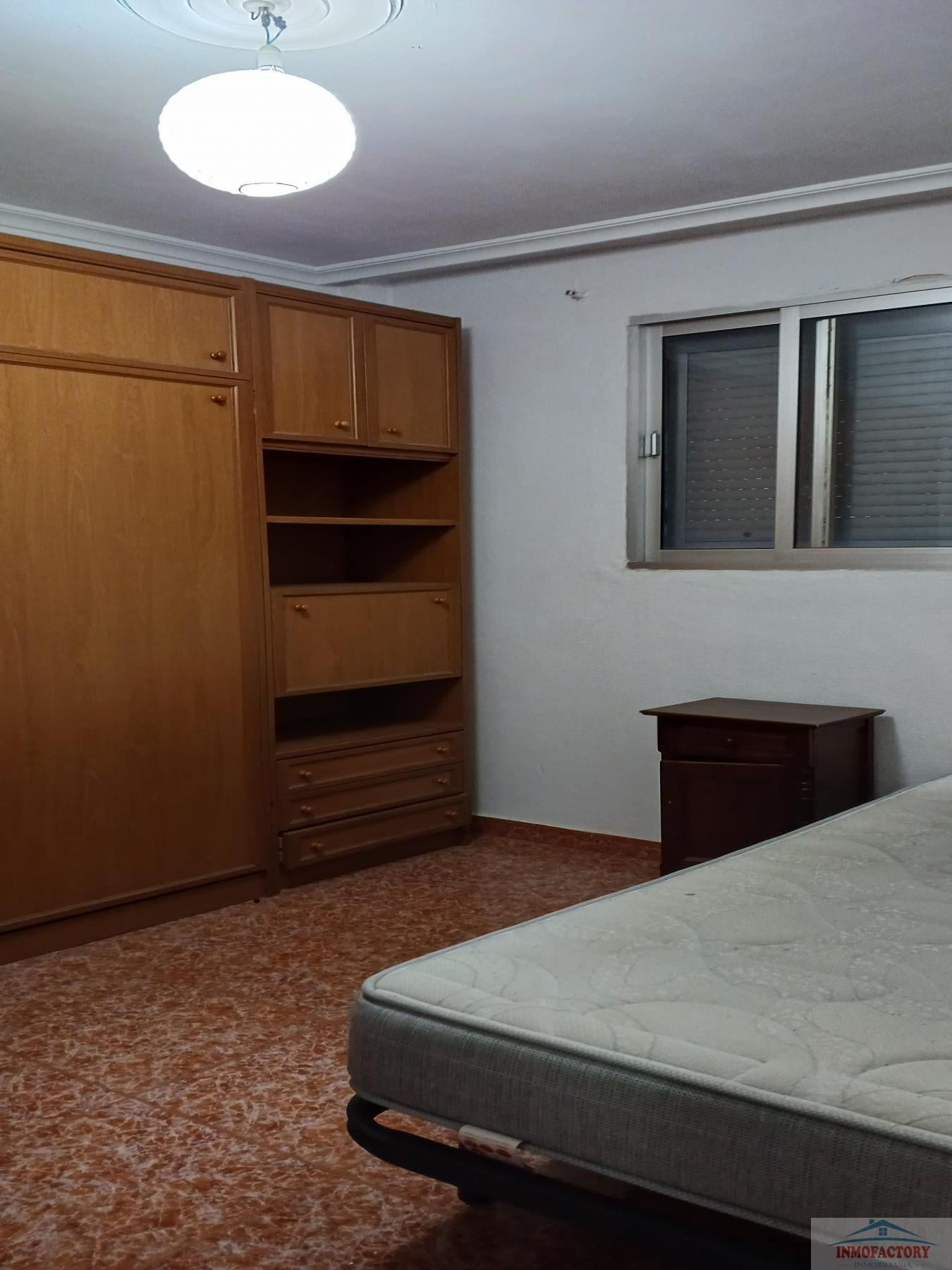 For sale of flat in Sevilla
