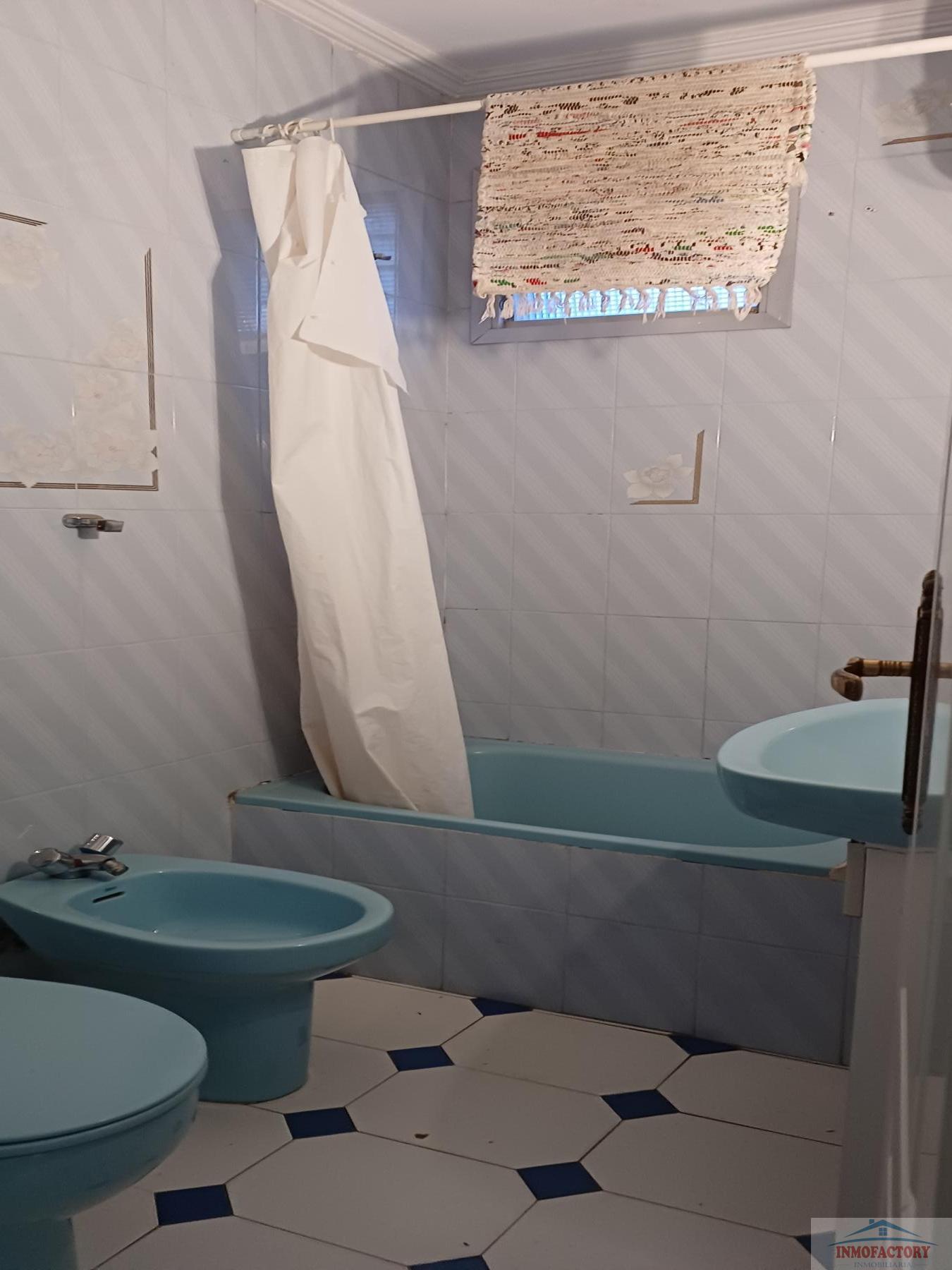 For sale of flat in Sevilla
