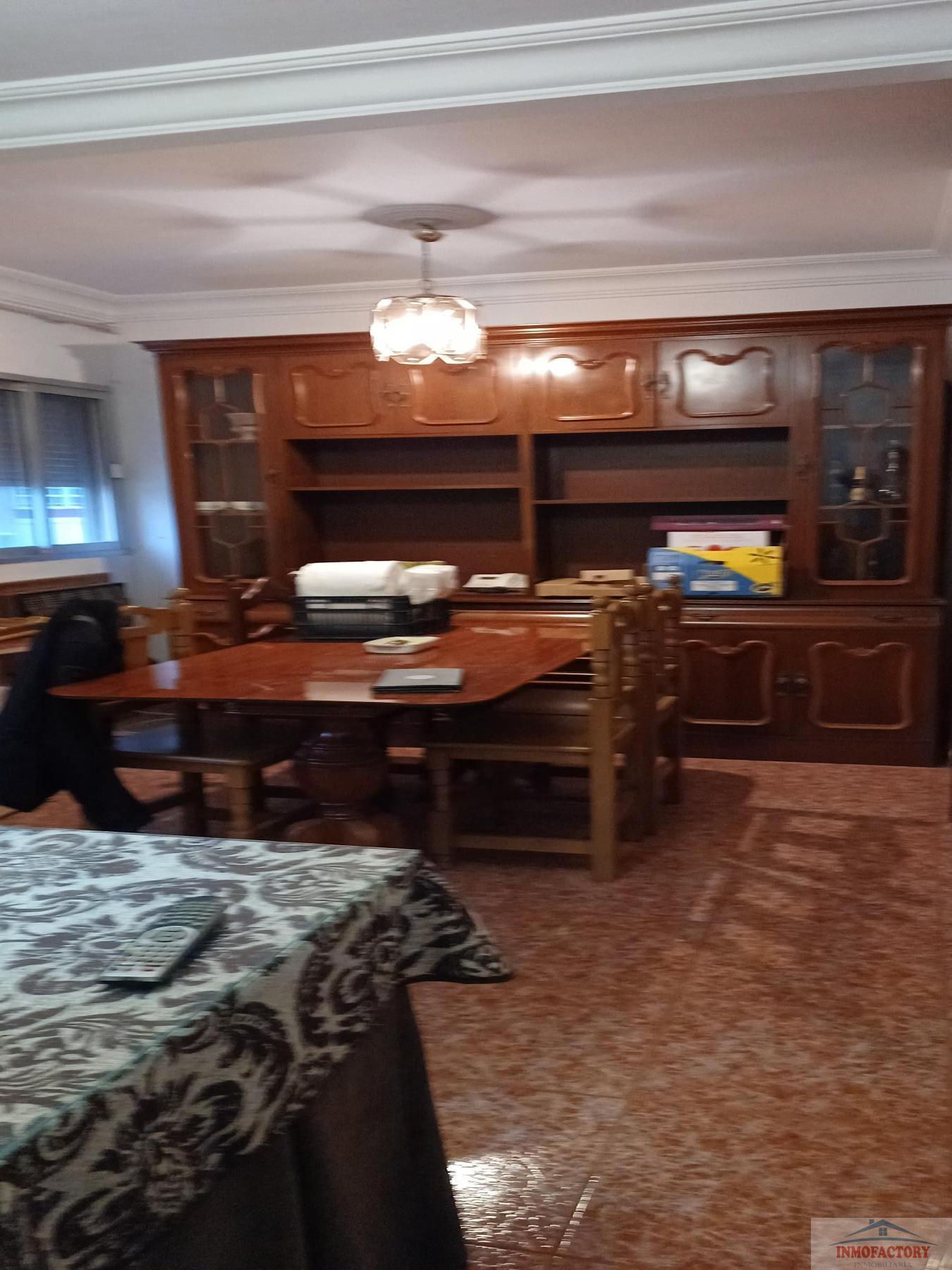 For sale of flat in Sevilla