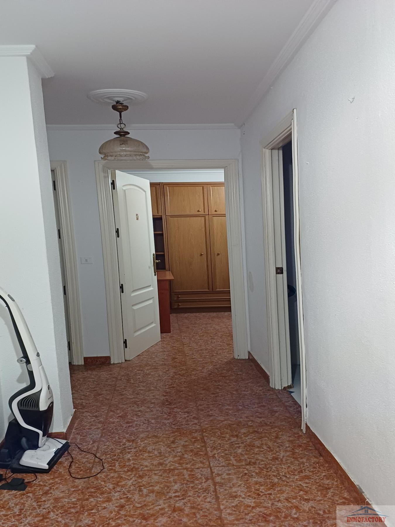 For sale of flat in Sevilla