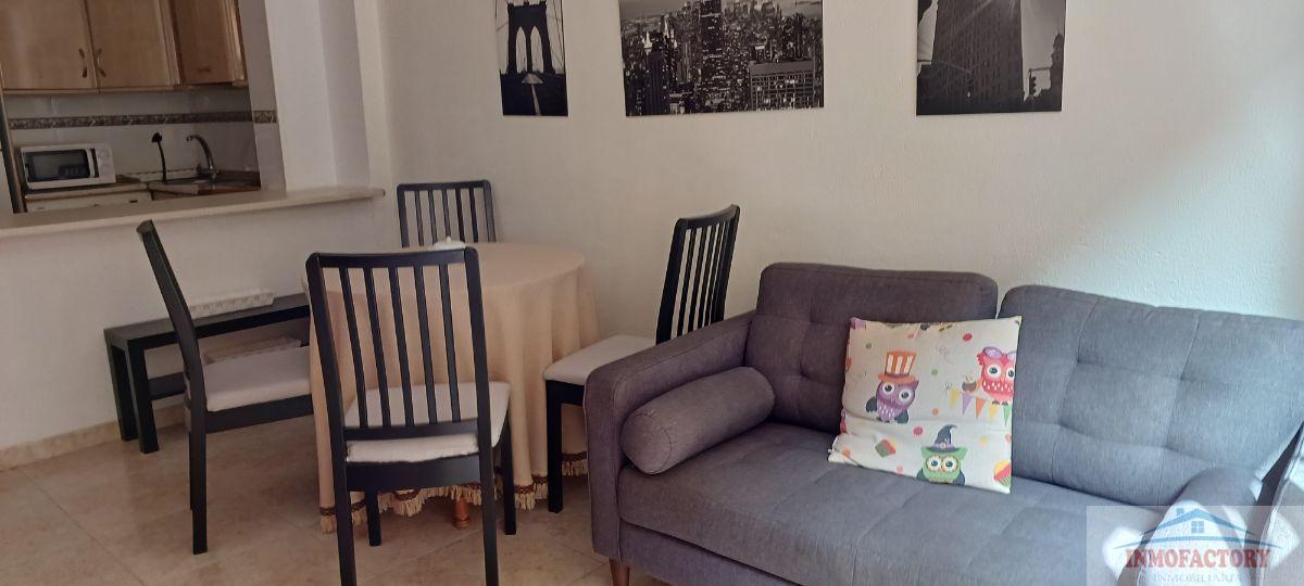 For rent of flat in Sevilla