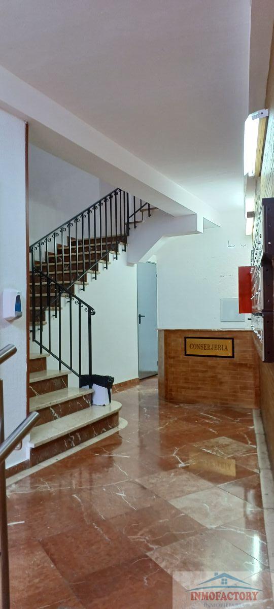 For rent of flat in Sevilla