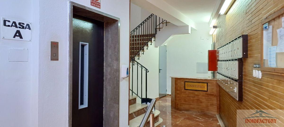 For rent of flat in Sevilla