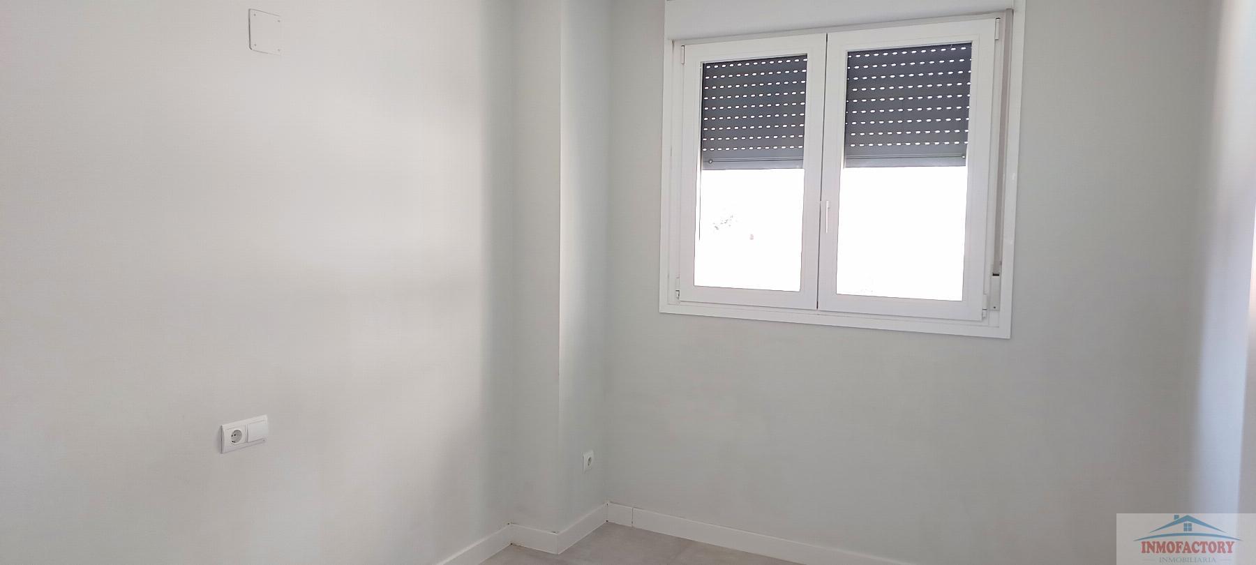 For rent of flat in Sevilla