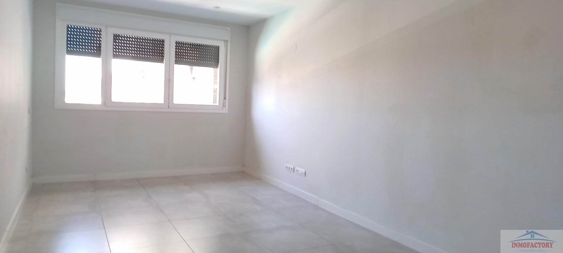 For rent of flat in Sevilla