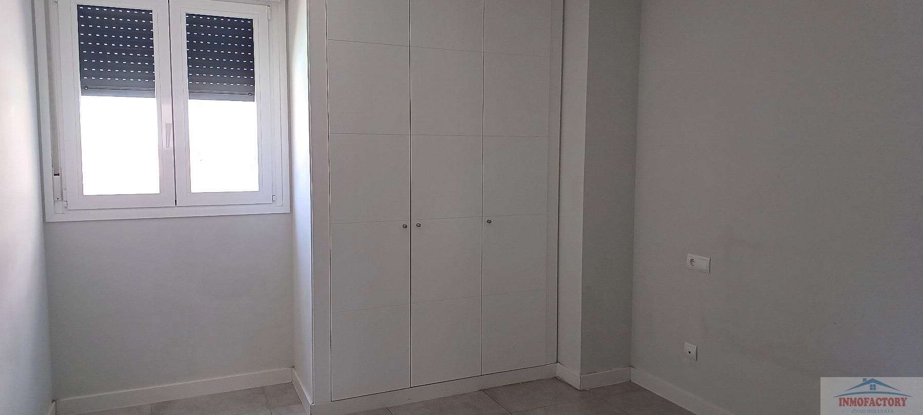 For rent of flat in Sevilla