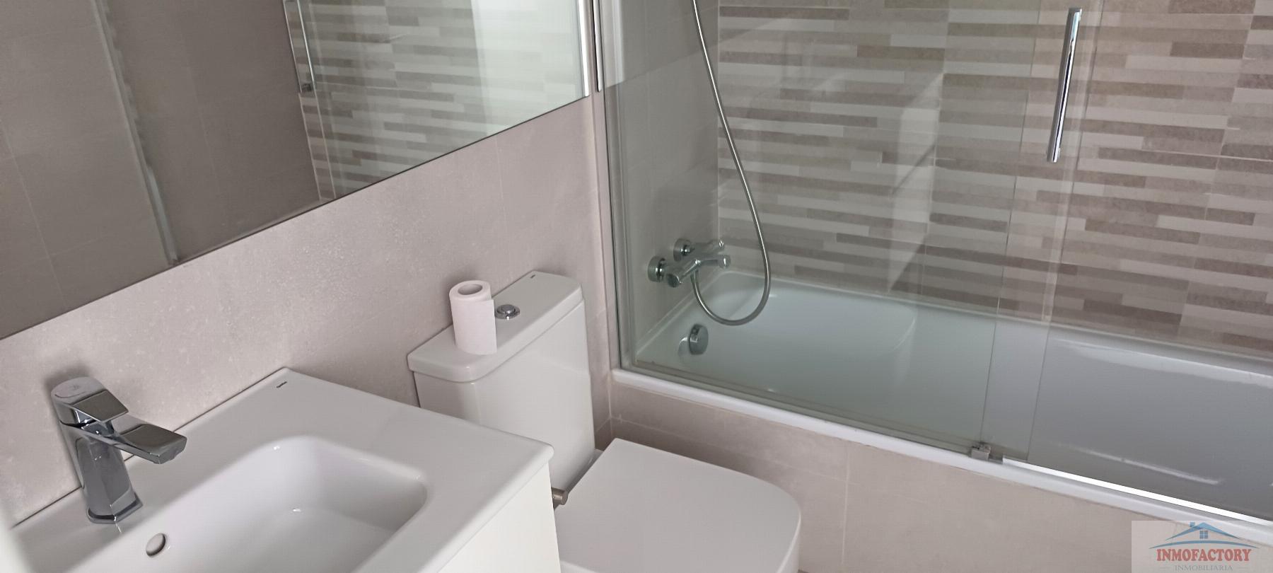 For rent of flat in Sevilla
