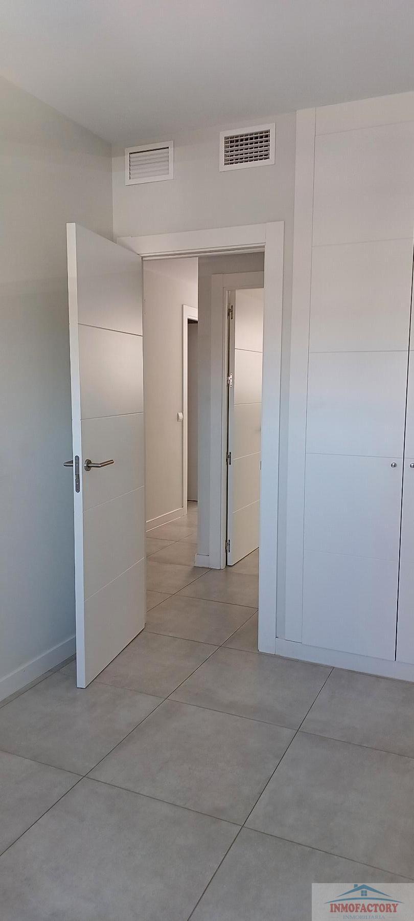 For rent of flat in Sevilla