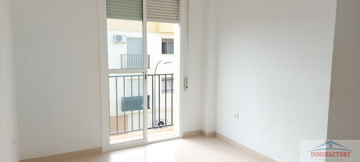 For rent of flat in Camas