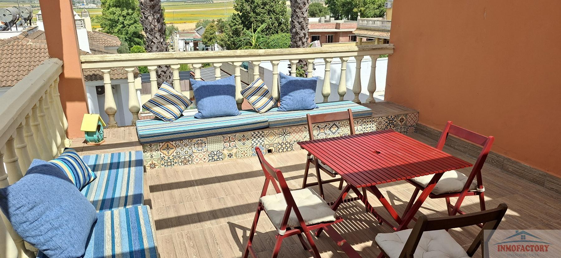 Venta de chalet en Salteras