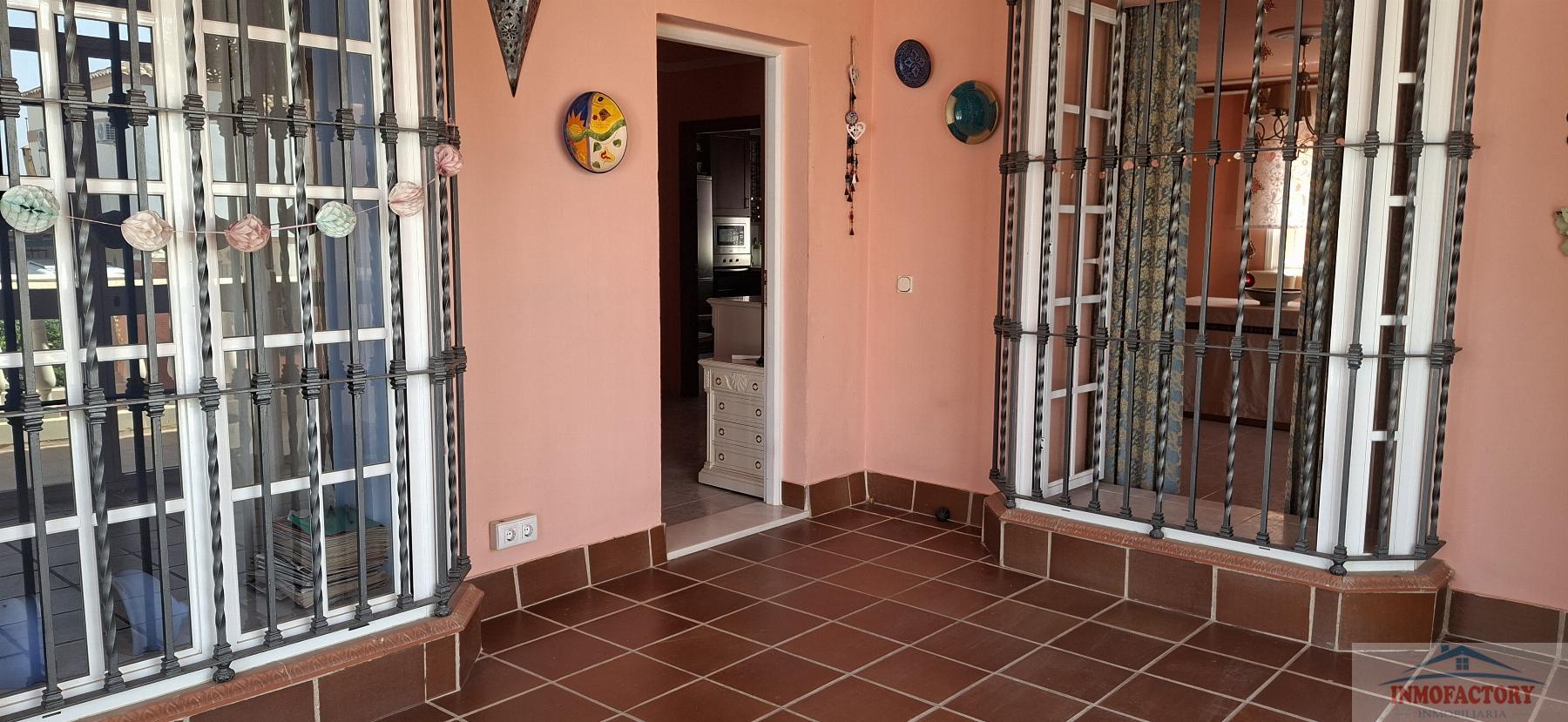 Venta de chalet en Salteras