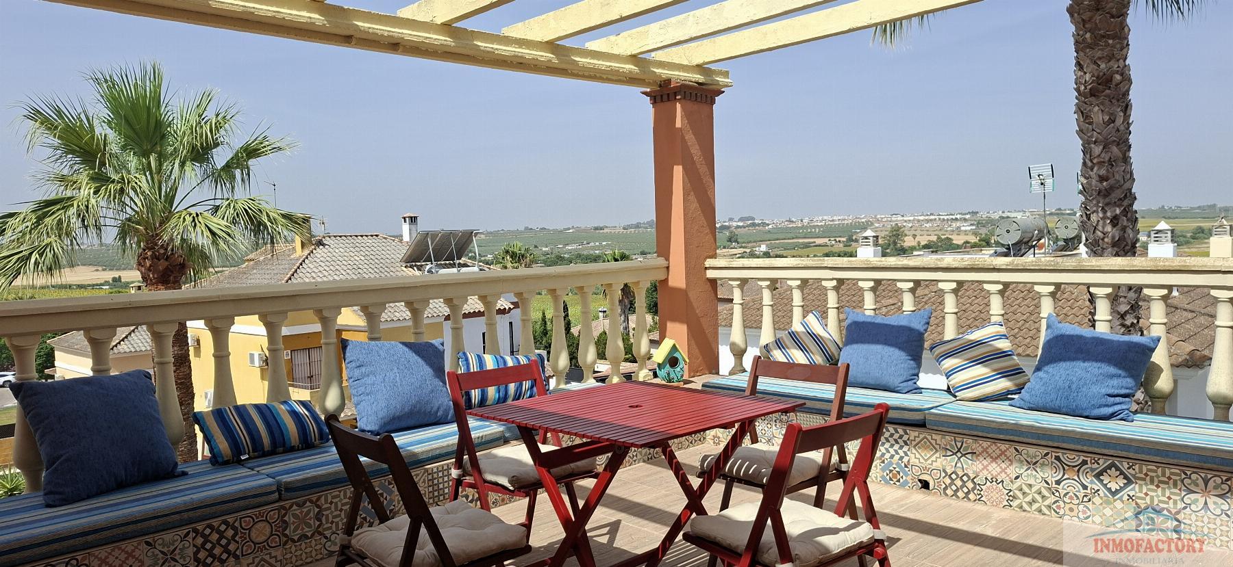Venta de chalet en Salteras