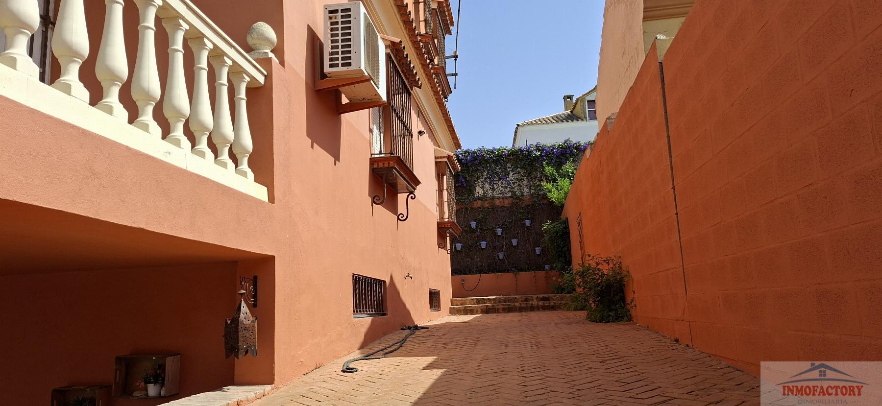 Venta de chalet en Salteras