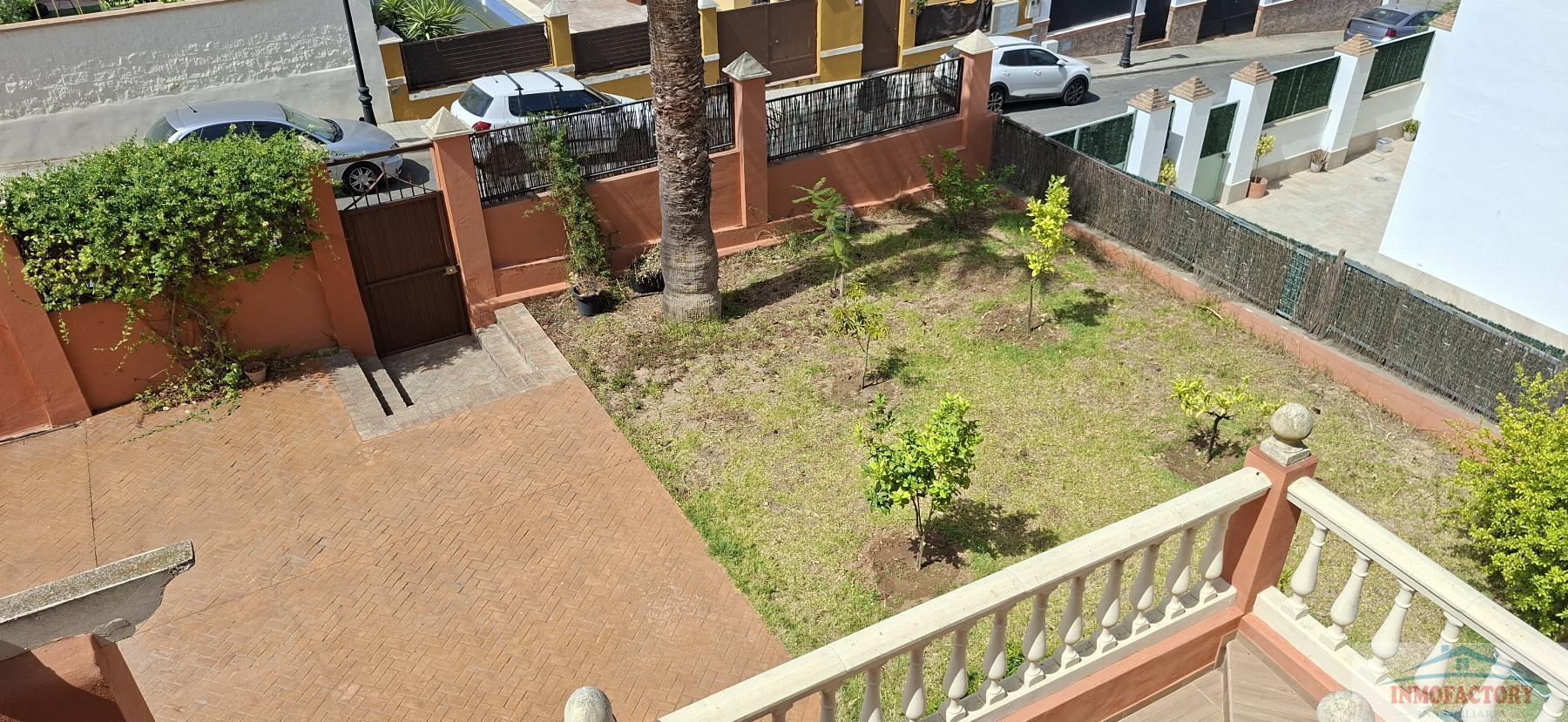 Venta de chalet en Salteras