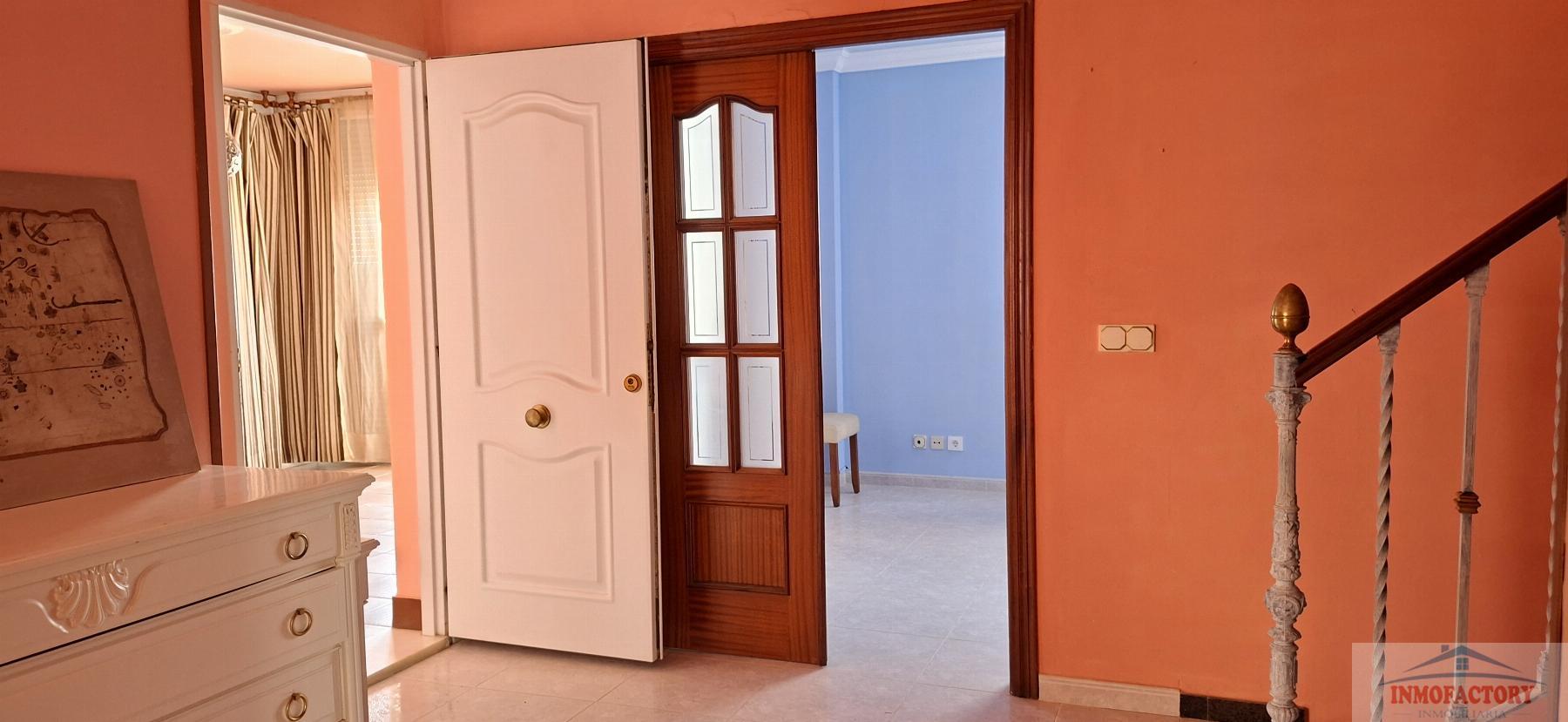 Venta de chalet en Salteras