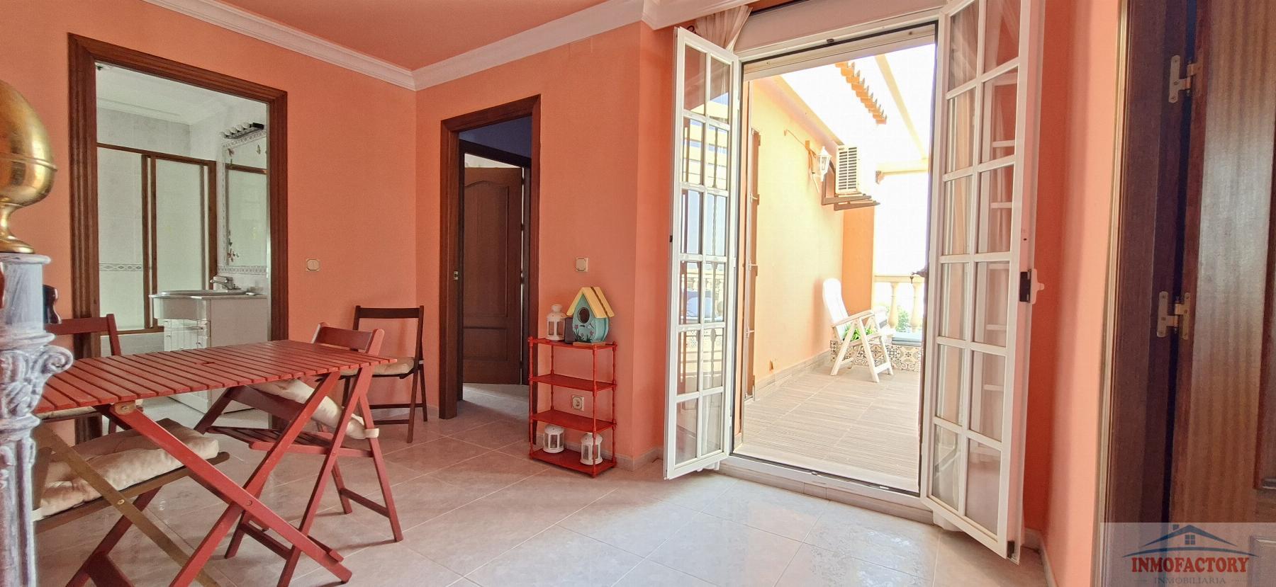 Venta de chalet en Salteras