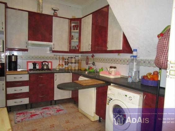 For sale of house in Ador