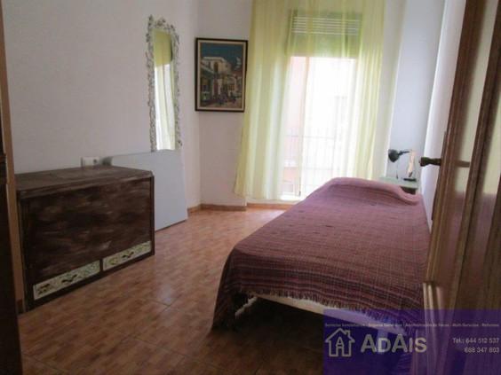 For sale of house in Ador