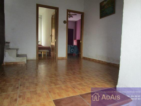 For sale of house in Ador