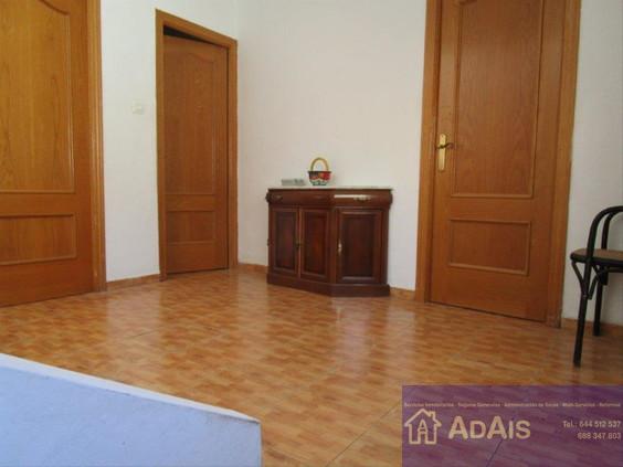 For sale of house in Ador