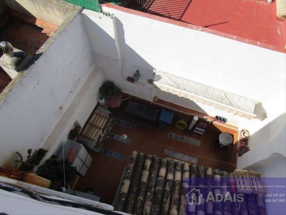 For sale of house in Ador