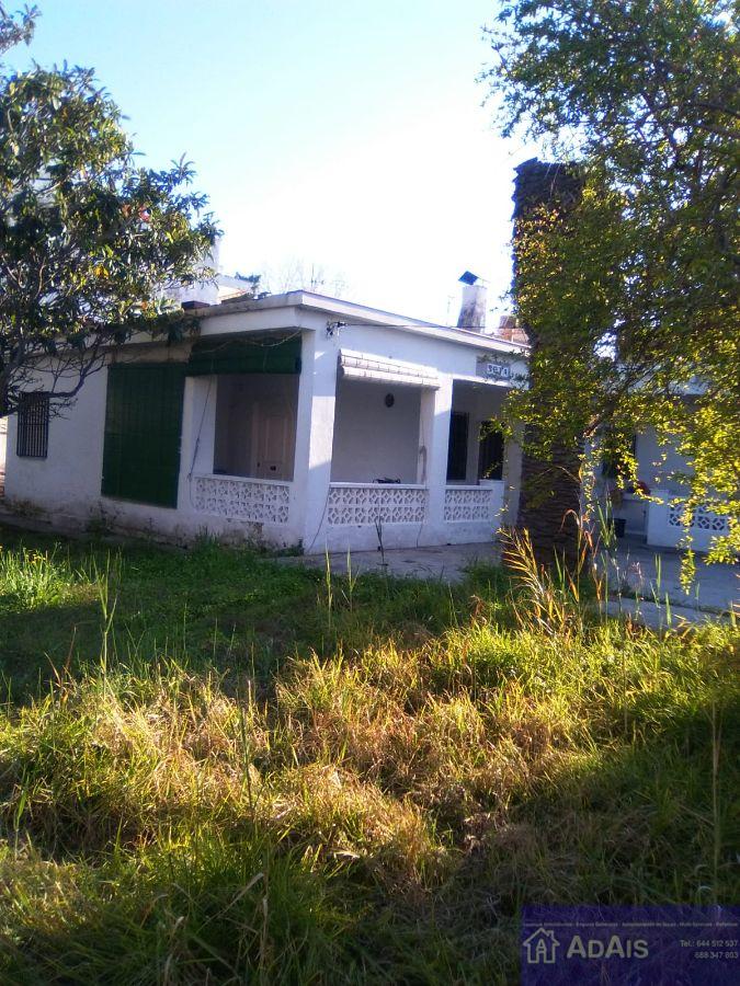 For sale of chalet in Gandia