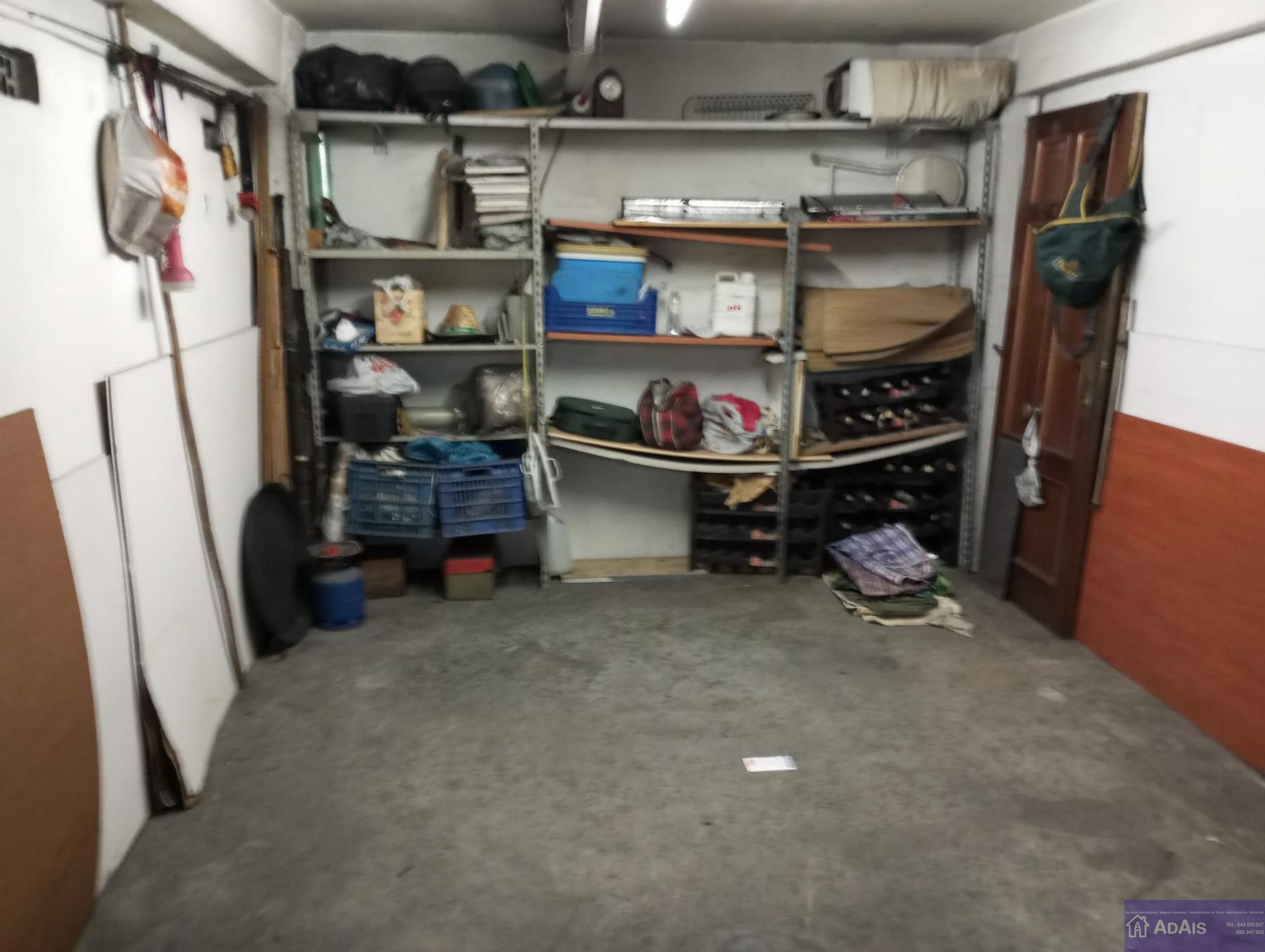 For sale of garage in Gandia