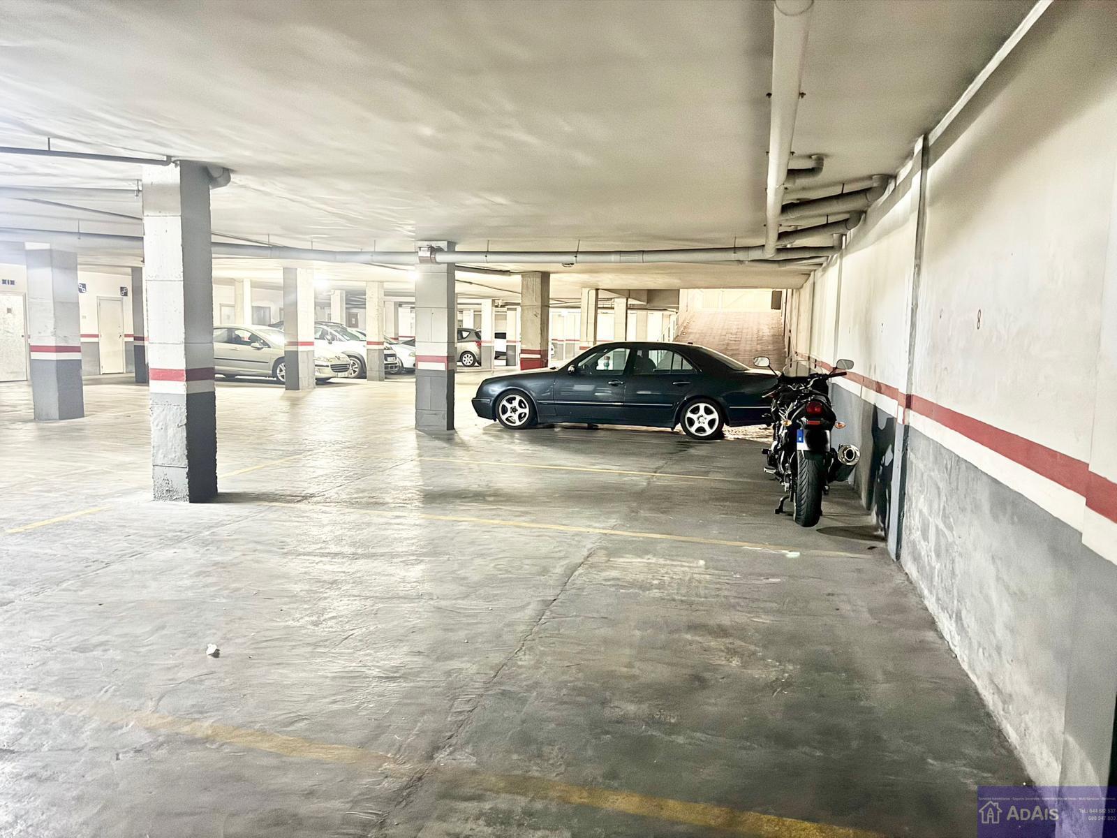 For sale of garage in Gandia