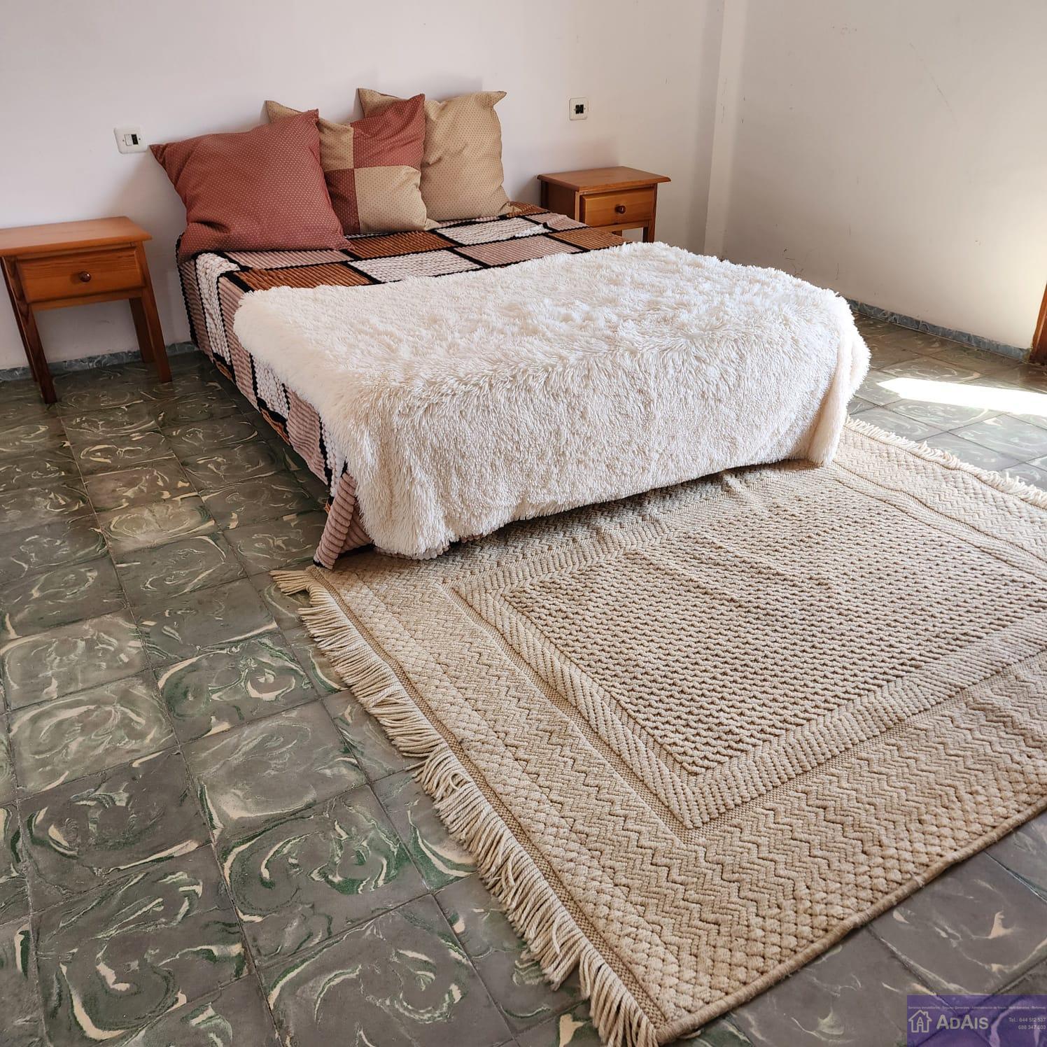 For rent of flat in Piles