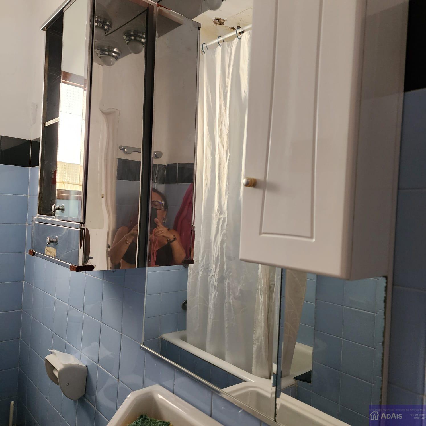 For rent of flat in Piles
