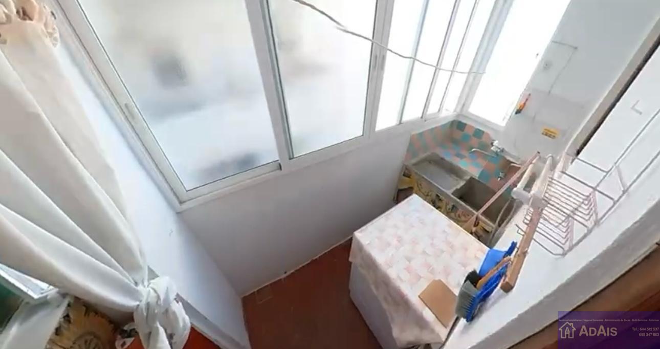 For rent of flat in Piles