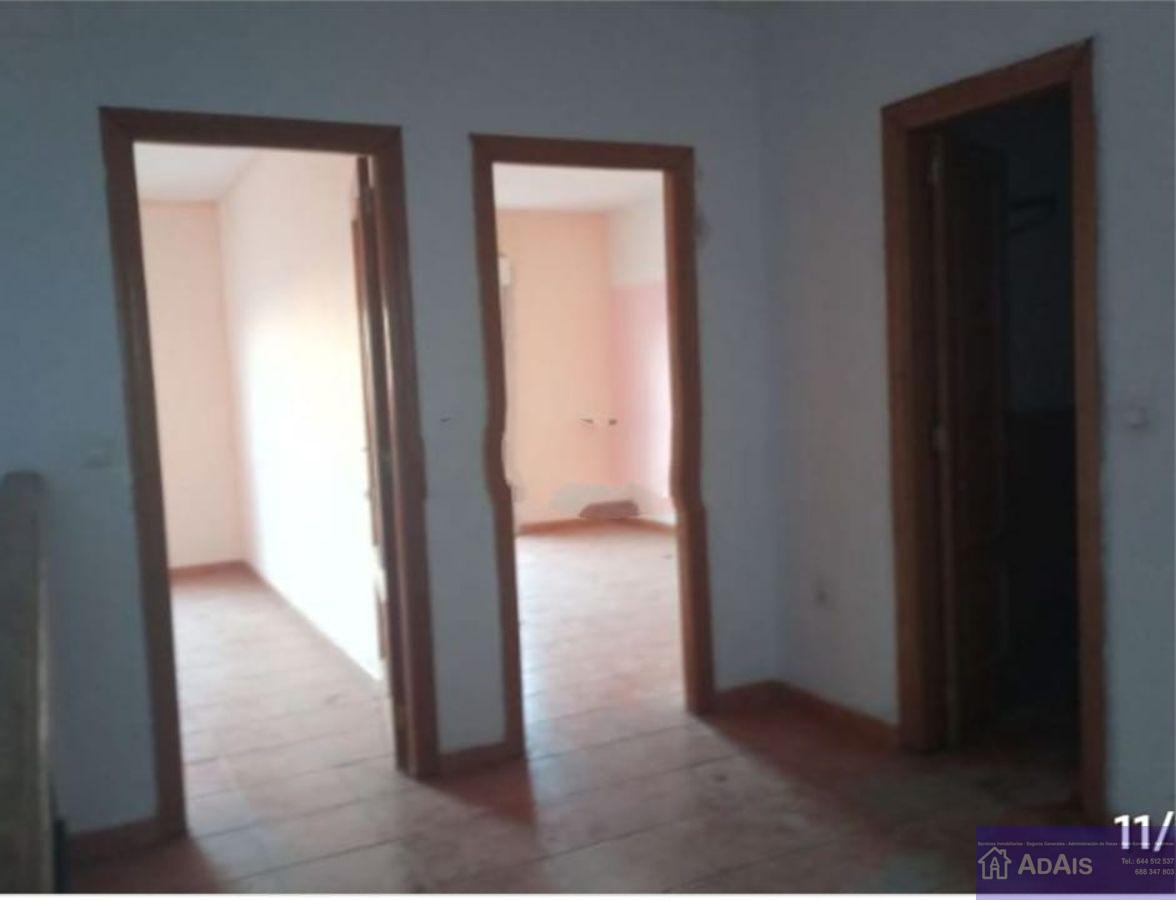 For sale of flat in Ador