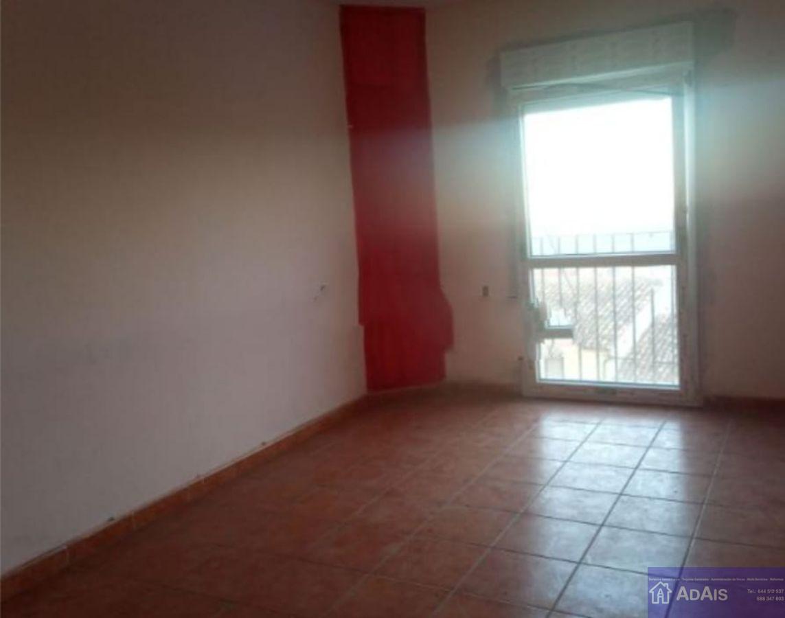 For sale of flat in Ador