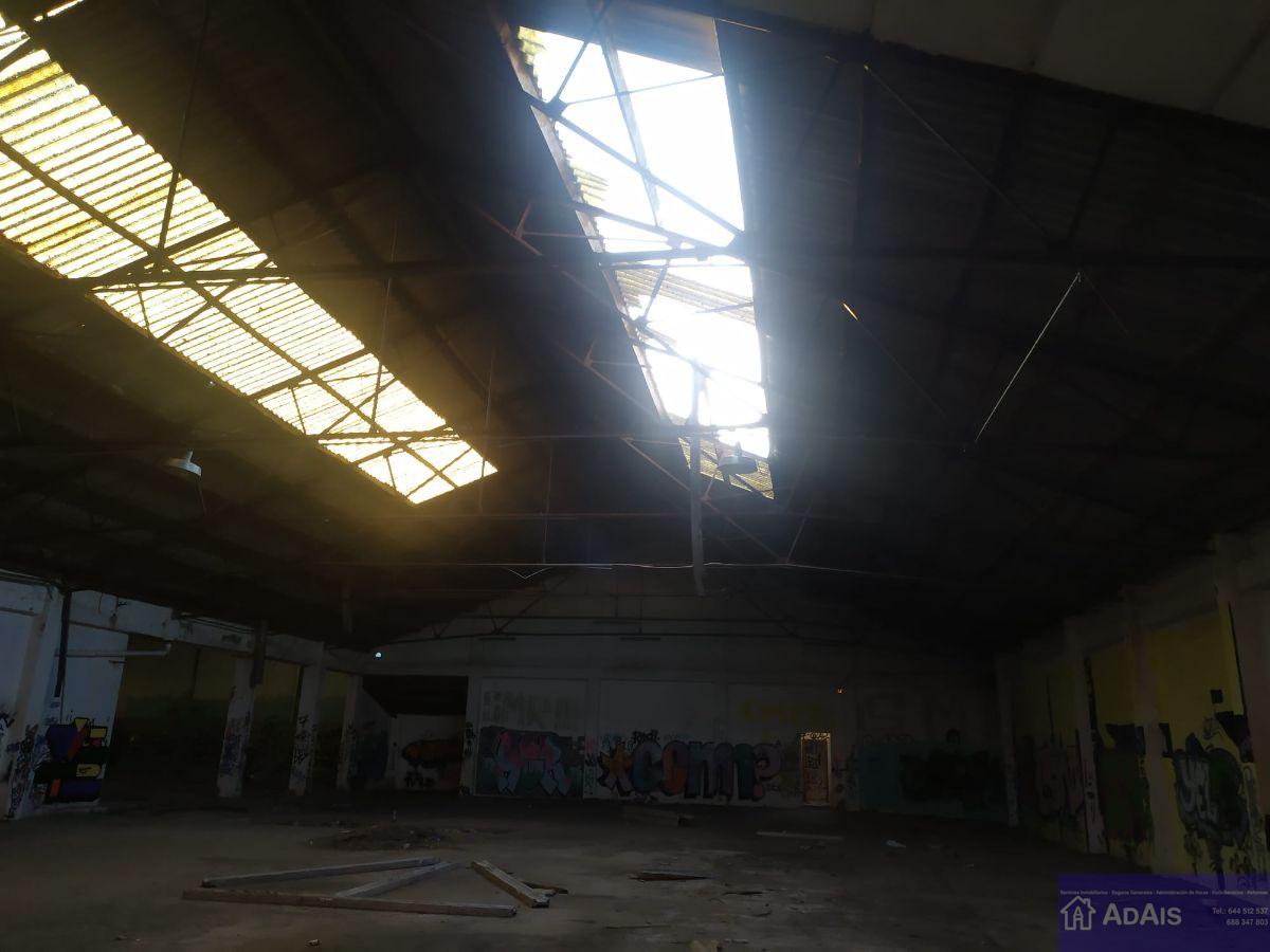 Venta de nave industrial en Almoines