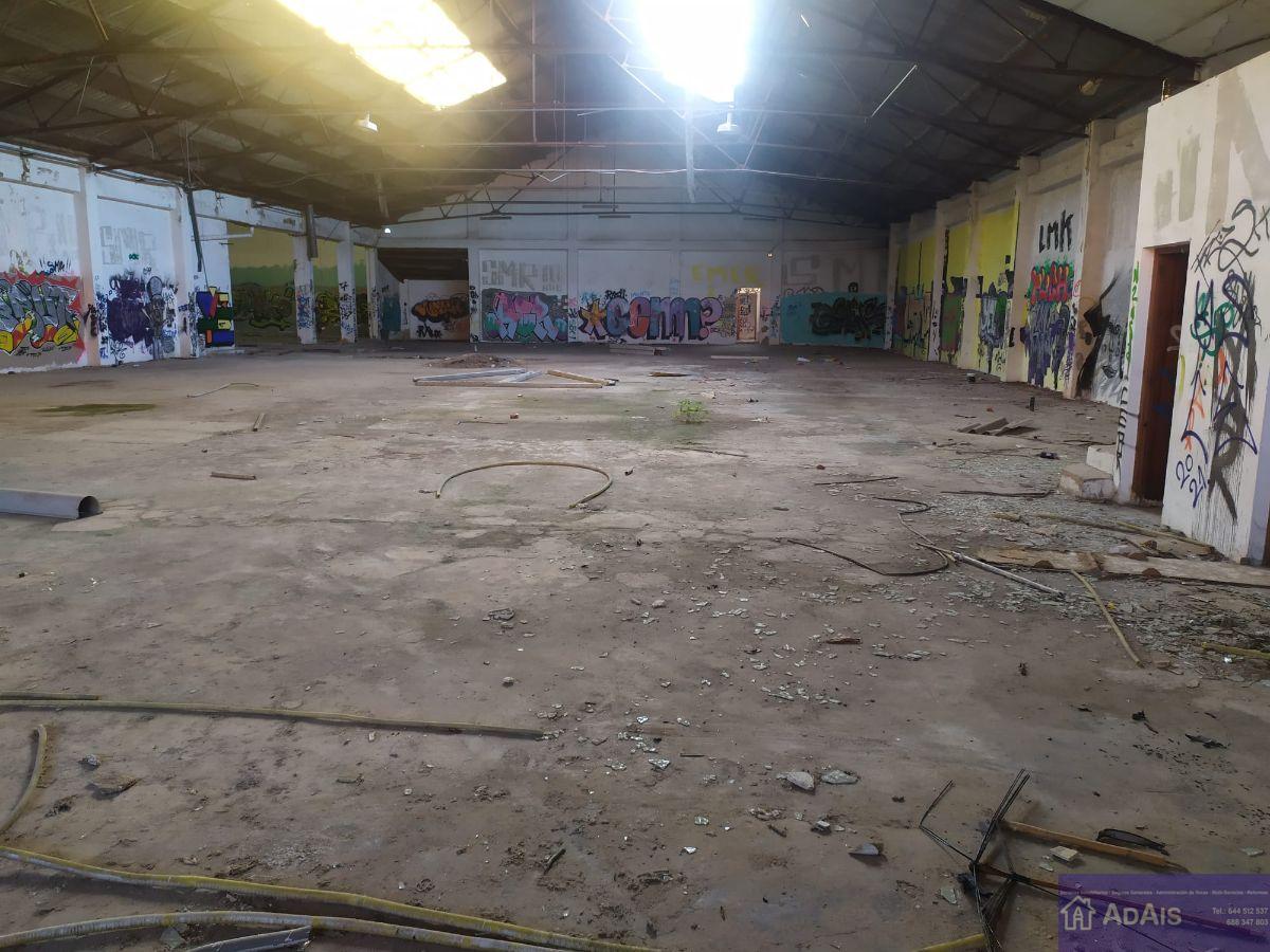 Venta de nave industrial en Almoines