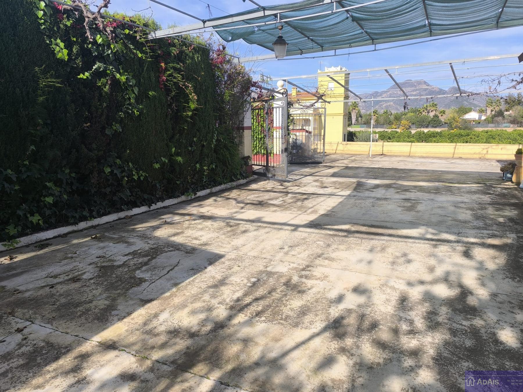 Venta de chalet en Gandia