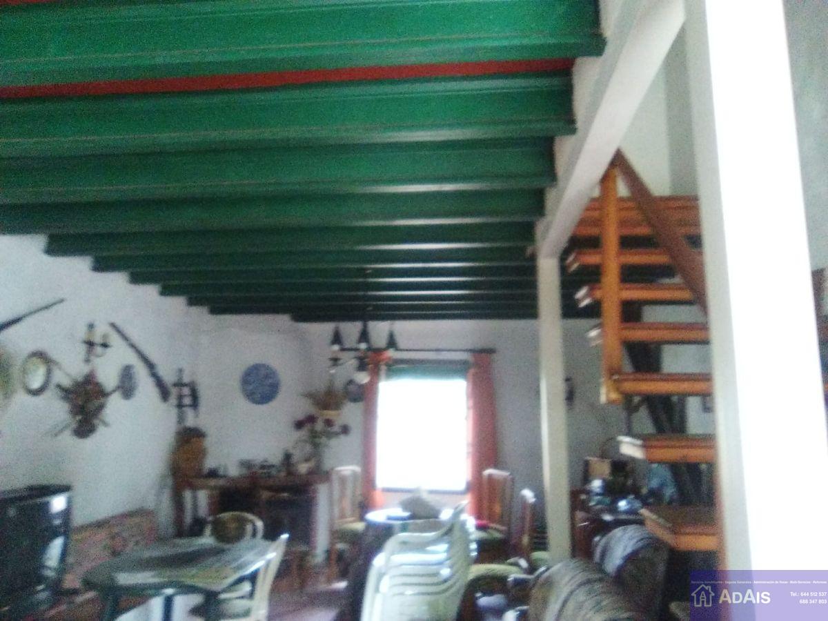 For sale of chalet in Gandia
