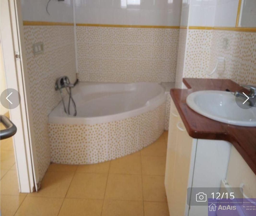 For sale of house in Gandia