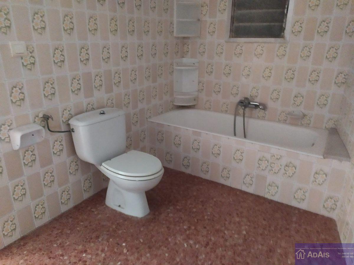 For sale of flat in Oliva
