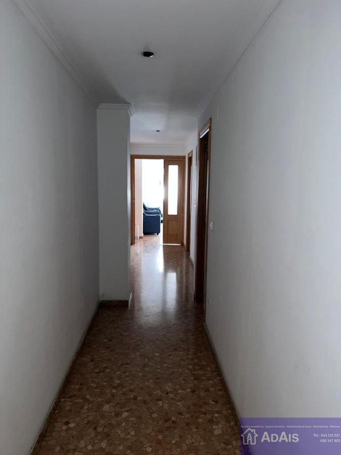 For sale of flat in Oliva